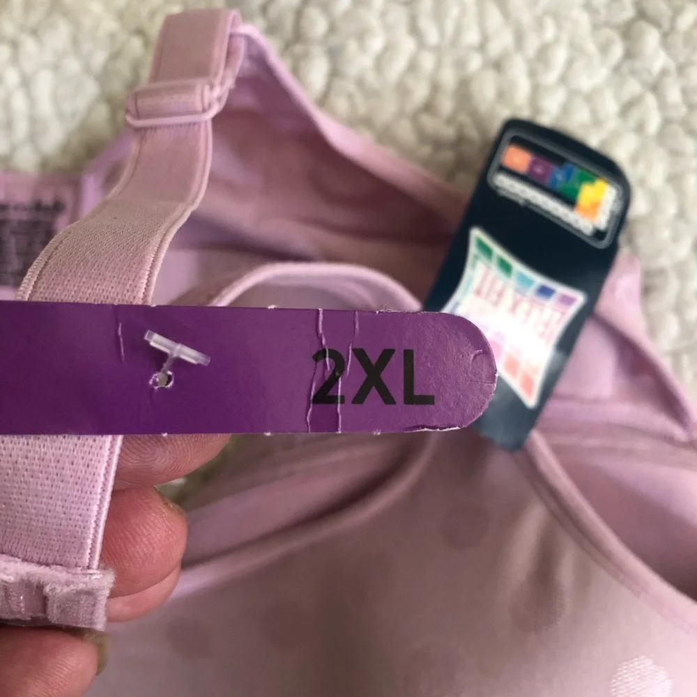 Comfort Flex Fit pink bras Sz 2XL‎